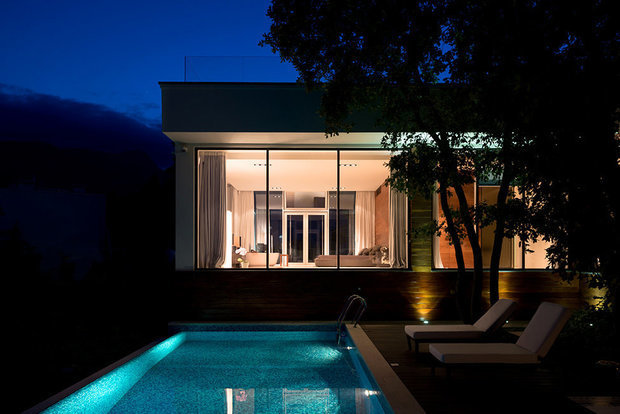 Фотография: Терраса в стиле Минимализм, Крым, Вилла, Алексей Николашин, 4 и больше, Более 90 метров, #эксклюзивныепроекты – фото на INMYROOM