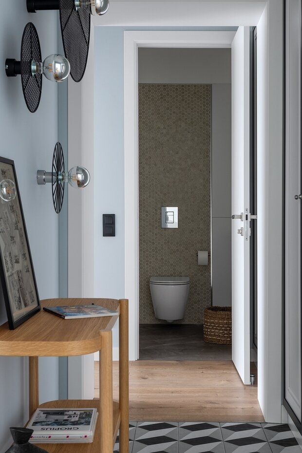 Фотография: Прихожая в стиле Скандинавский, Современный, Квартира, Минимализм, Проект дня, Казахстан, Астана, Монолитный дом, 2 комнаты, 40-60 метров, Евгения Мараськова-Григорянц – фото на INMYROOM