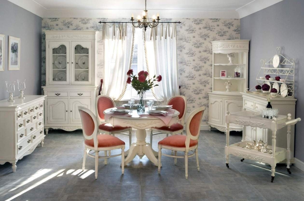 Фотография: Кухня и столовая в стиле , Декор интерьера, Дом, Франция, Декор дома, Советы, Прованс – фото на INMYROOM Фотография: Кухня и столовая в стиле , Декор интерьера, Дом, Франция, Декор дома, Советы, Прованс – фото на INMYROOM