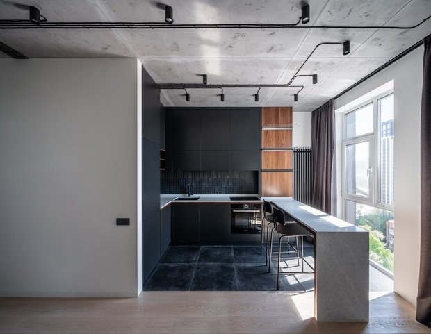 Фотография: Кухня и столовая в стиле Современный, Минимализм, Квартира, Студия, Проект недели, Киев, Lauri Brothers, Юрий Лаури, Сергей Лаури, Дмитрий Роганов – фото на INMYROOM