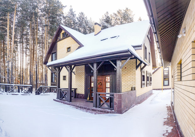 Фото из портфолио Дом с постройками в г. Сысерть – фотографии дизайна интерьеров на INMYROOM