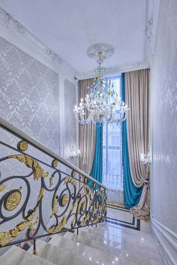 Фото из портфолио НОВЫЙ ВЗГЛЯД НА КЛАССИЧЕСКИЙ ИНТЕРЬЕР ОТ СТУДИИ LUXURY ANTONOVICH DESIGN – фотографии дизайна интерьеров на INMYROOM