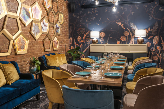 Фото из портфолио Дизайн интерьера ресторана «MEAT & WINE» – фотографии дизайна интерьеров на INMYROOM