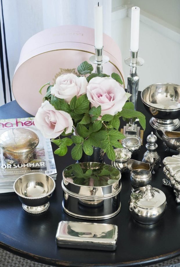 Фотография: Флористика в стиле , Классический, Скандинавский, Декор интерьера, Квартира, Черный, Бежевый, Серый, Розовый, бледно-розовый цвет в интерьере, модная палитра в интерьере – фото на INMYROOM