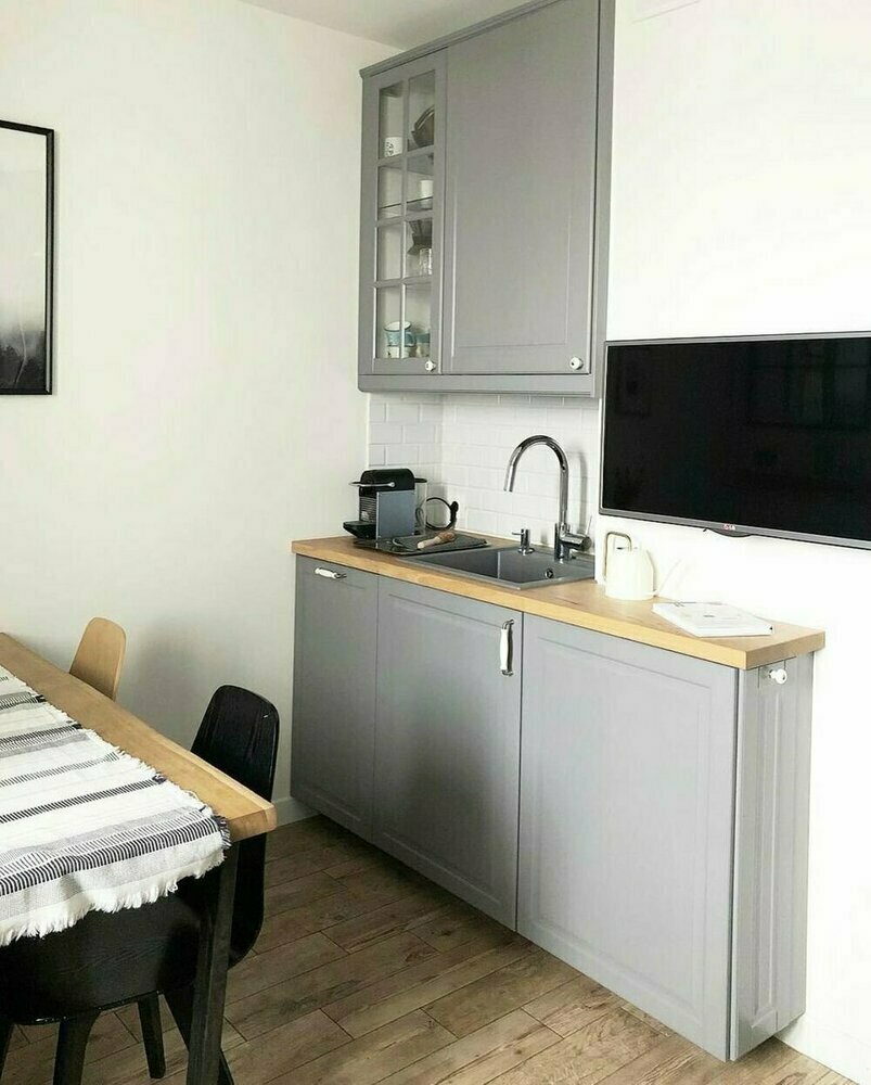 Фотография: в стиле , Квартира, Интерьер комнат, Интерьерный стиль, Дизайн интерьера, Переделка, интерьер трешки, как обустроить трешку, дизайн трехкомнатной квартиры, трехкомнатная квартира, трешка, Панельный дом, 60-90 метров, панелька, квартира в панельном доме, ремонт квартиры в панельном доме, прихожая в панельном доме, кухня в панельном доме, переделка панельки, интерьер панельки – фото на INMYROOM