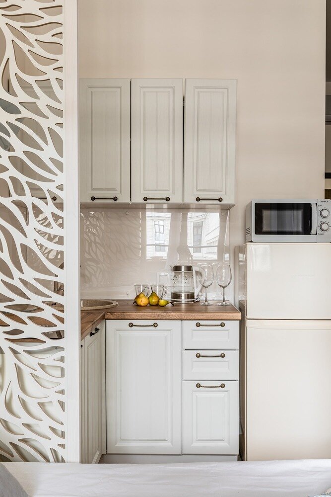 Фотография: Кухня и столовая в стиле Современный, Малогабаритная квартира, Квартира, Студия, Проект недели, Москва, до 40 метров, Анна Новопольцева – фото на INMYROOM Фотография: Кухня и столовая в стиле Современный, Малогабаритная квартира, Квартира, Студия, Проект недели, Москва, до 40 метров, Анна Новопольцева – фото на INMYROOM