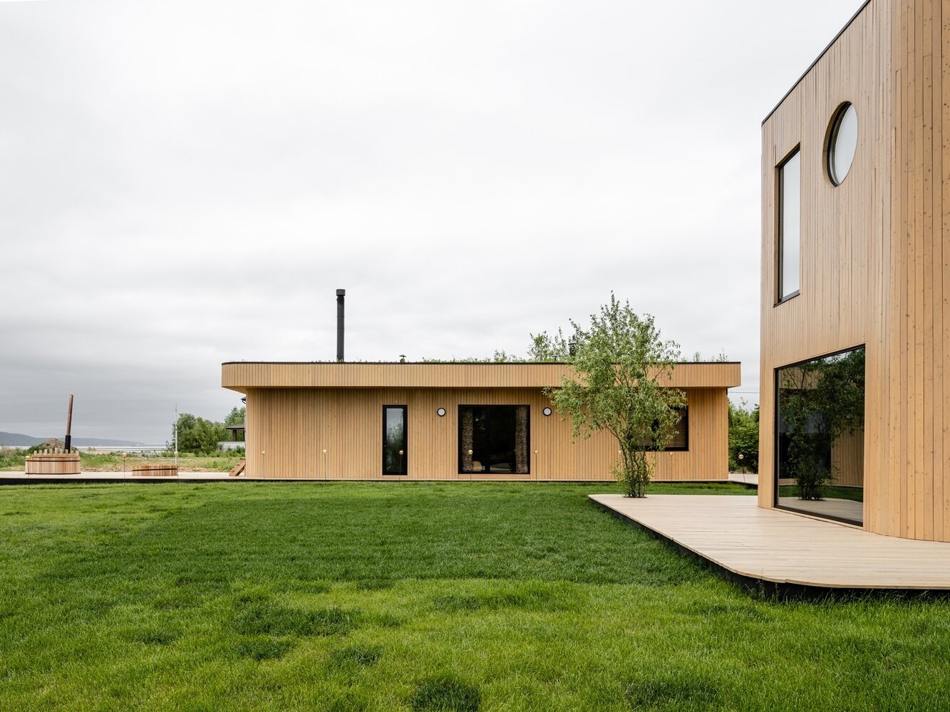 Фотография: Ландшафт в стиле , Современный, Дом, Проект недели, Эко, Казань, 4 и больше, Более 90 метров, Yaratam design, Петр Сафиуллин – фото на INMYROOM Фотография: Ландшафт в стиле , Современный, Дом, Проект недели, Эко, Казань, 4 и больше, Более 90 метров, Yaratam design, Петр Сафиуллин – фото на INMYROOM