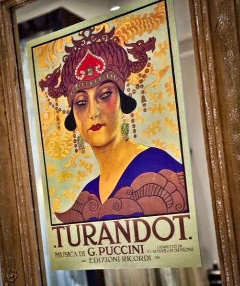 Фотография: в стиле , Дома и квартиры, Городские места, Отель, Модерн, Милан, Замок – фото на INMYROOM