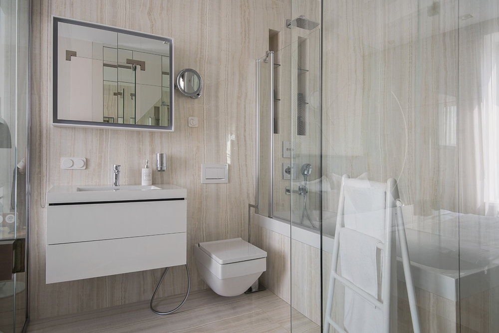 Фотография: Ванная в стиле Современный, Квартира, Минимализм, Проект недели, Москва, 4 и больше, Более 90 метров, Максим и Евгения Константиновы – фото на INMYROOM Фотография: Ванная в стиле Современный, Квартира, Минимализм, Проект недели, Москва, 4 и больше, Более 90 метров, Максим и Евгения Константиновы – фото на INMYROOM