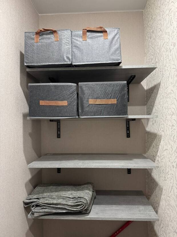 Фотография: Гардеробная в стиле Скандинавский, Современный, Квартира, Проект дня, Санкт-Петербург, Хрущевка, 2 комнаты, 40-60 метров, Анна Карачева – фото на INMYROOM