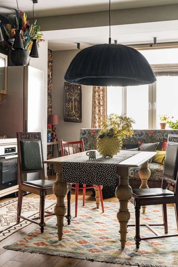 Фотография: Кухня и столовая в стиле Прованс и Кантри, Эклектика, Винтажный, Квартира, Проект недели, Блочный дом, 3 комнаты, Более 90 метров, Уфа, Юлия Мусина, Александр Сафаров, PRSPKT Architects – фото на INMYROOM