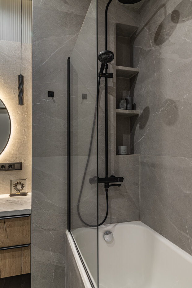 Фотография: Ванная в стиле Современный, Эклектика, Квартира, Проект дня, Москва, Сталинка, 3 комнаты, 60-90 метров, Карина Алтунина – фото на INMYROOM