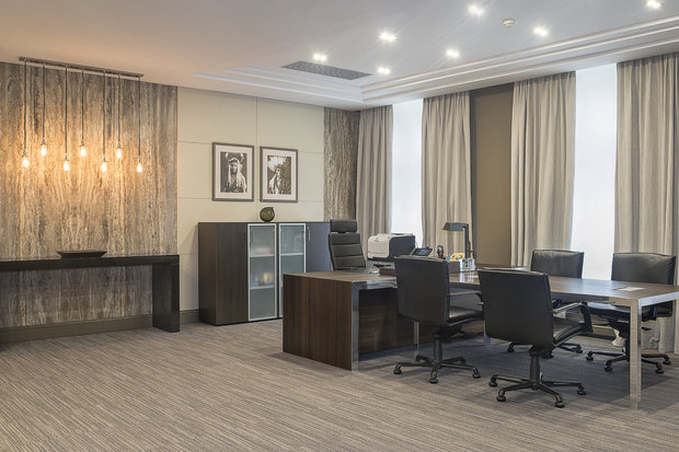 Фото из портфолио Офисная съемка – фотографии дизайна интерьеров на INMYROOM