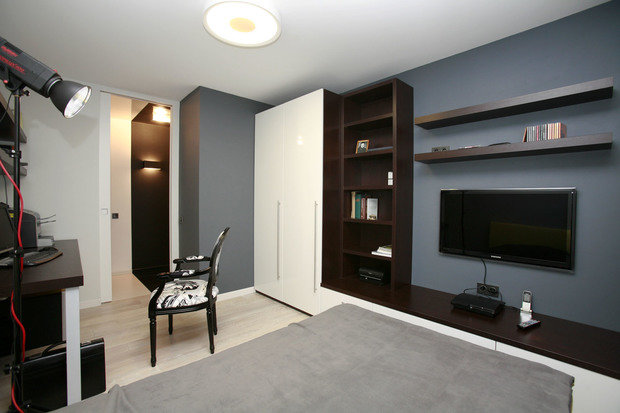 Фотография: Спальня в стиле Хай-тек, Квартира, Дома и квартиры, Перепланировка, Ремонт – фото на INMYROOM