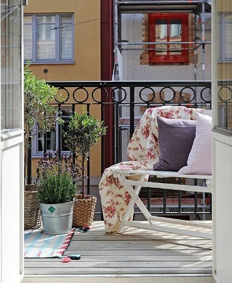 Фотография: Балкон, Терраса в стиле Прованс и Кантри, Скандинавский, Современный, Интерьер комнат – фото на INMYROOM