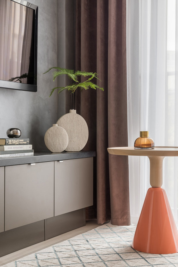 Фотография: Гостиная в стиле Современный, Малогабаритная квартира, Квартира, Проект недели, Москва, 2 комнаты, до 40 метров, Яна Рябченко, Yosign – фото на INMYROOM