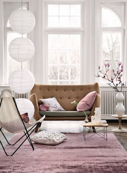 Фотография: Гостиная в стиле Скандинавский, Декор интерьера, Мебель и свет, Цвет в интерьере, Ковер – фото на INMYROOM