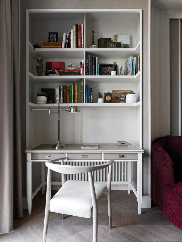 Фотография: Кабинет в стиле Классический, Современный, Эклектика, Проект недели, Сталинка, 3 комнаты, 60-90 метров, Наталья Юнина – фото на INMYROOM