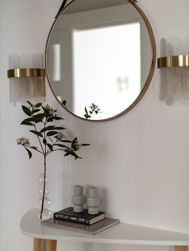 Фотография: Прихожая в стиле Скандинавский, Современный, Квартира, Проект дня, Москва, Кирпичный дом, 2 комнаты, 60-90 метров, Тая Кипри – фото на INMYROOM