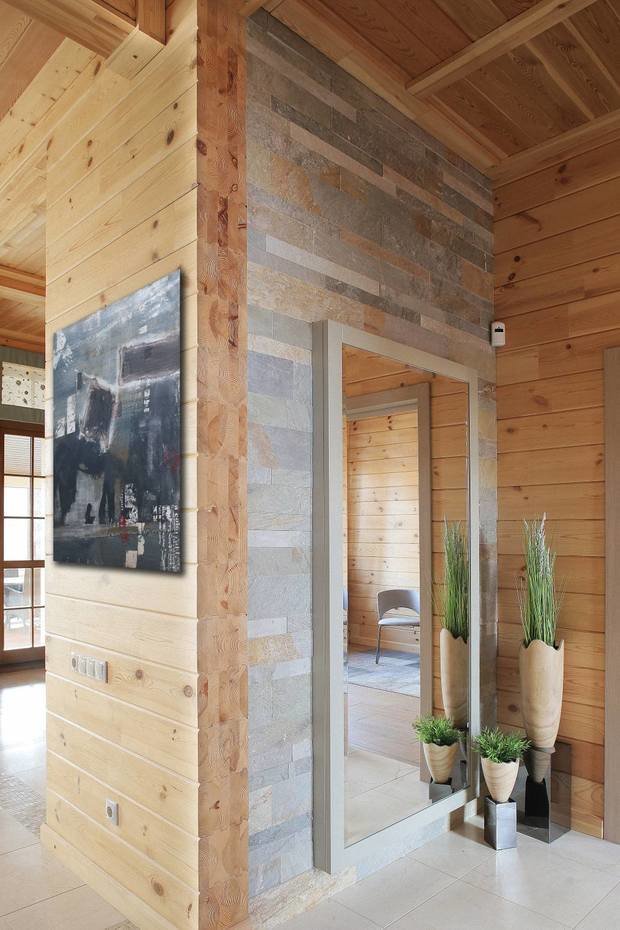 Фотография: Прихожая в стиле Эко, Прованс и Кантри, Дом, Проект недели, Московская область, Александр Петунин, Анна Полева – фото на INMYROOM