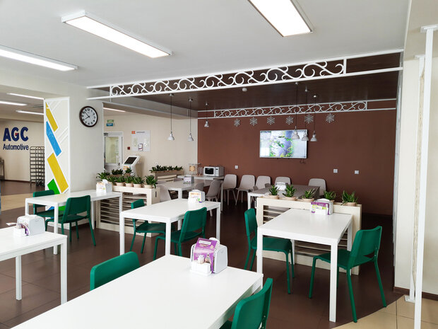 Фото из портфолио Столовая на производстве – фотографии дизайна интерьеров на INMYROOM