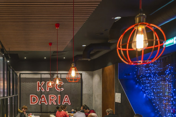 Фото из портфолио Ресторан KFC – фотографии дизайна интерьеров на INMYROOM