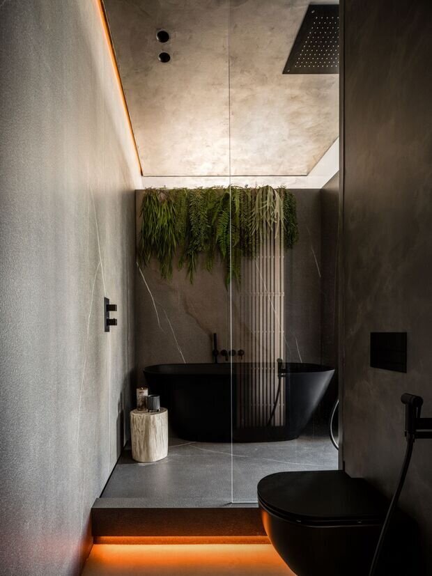 Фотография: Ванная в стиле Лофт, Современный, Эклектика, Бохо, Квартира, Проект дня, Москва, Монолитный дом, 2 комнаты, 60-90 метров, Эксклюзивные проекты, современный/роскошный, фото интерьера, дизайн интерьера фото, тренды в дизайне 2026, тренды в дизайне интерьеров 2026 – фото на INMYROOM