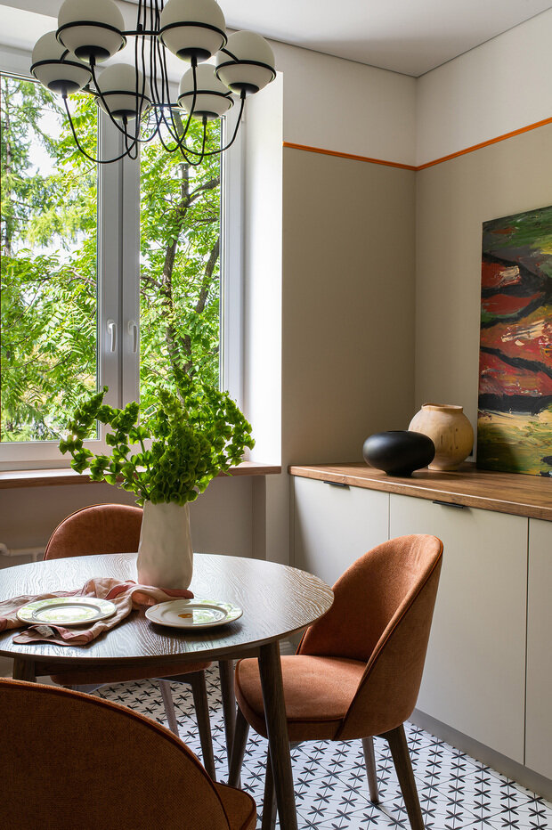 Фотография: Кухня и столовая в стиле Скандинавский, Современный, Квартира, Переделка, Беларусь, Минск, Сталинка, Кирпичный дом, 2 комнаты, 40-60 метров, Татьяна Мятникова, Диана Джагаева – фото на INMYROOM