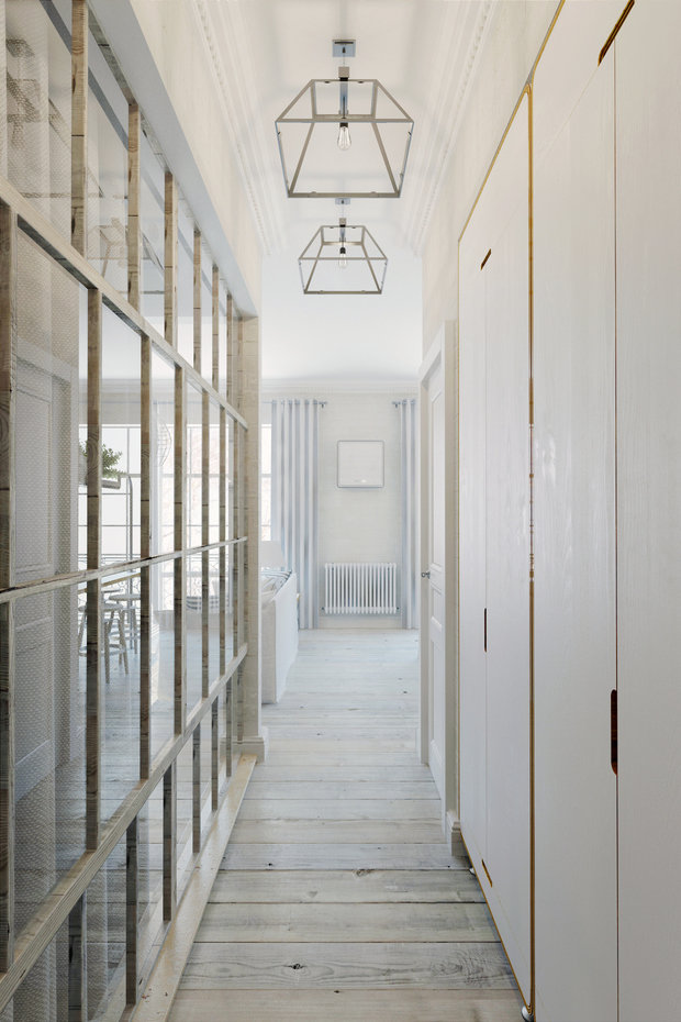 Фотография: Прихожая в стиле Лофт, Скандинавский, Квартира, Цвет в интерьере, Дома и квартиры, Белый – фото на INMYROOM