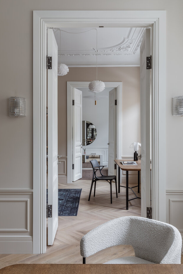 Фотография: Кабинет в стиле Классический, Современный, Эклектика, Квартира, Проект дня, Санкт-Петербург, 4 и больше, Более 90 метров, Эксклюзивные проекты, Алла Куница – фото на INMYROOM