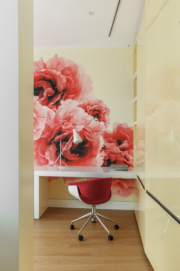 Фотография: Кабинет в стиле Минимализм, Проект недели, Москва, Более 90 метров, #эксклюзивныепроекты, ЖК «Легенда Цветного», Ab-architects – фото на INMYROOM