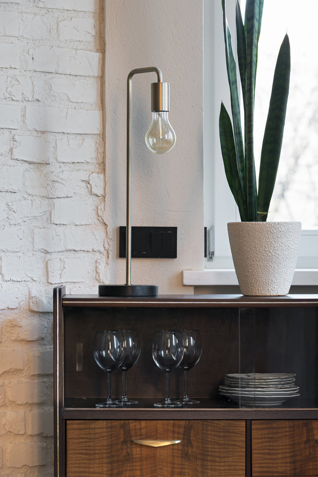 Фотография: Мебель и свет в стиле Эклектика, Квартира, Проект недели, Минск, Сталинка, 2 комнаты, 60-90 метров, Алена Ерашевич – фото на INMYROOM