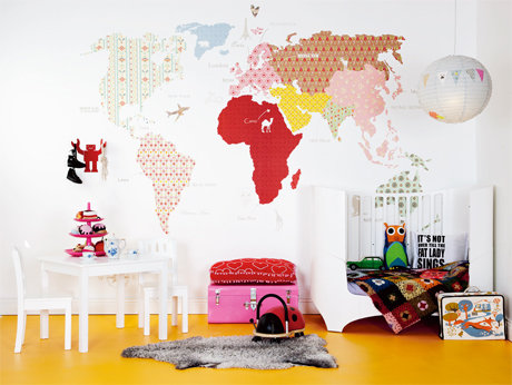 Фотография: Детская в стиле Скандинавский, Декор интерьера, Декор дома, Цвет в интерьере, Обои – фото на INMYROOM