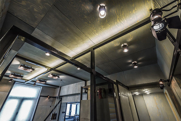 Фотография: Мебель и свет в стиле Современный, Хай-тек, Интерьер комнат, Переделка, Индустриальный – фото на INMYROOM