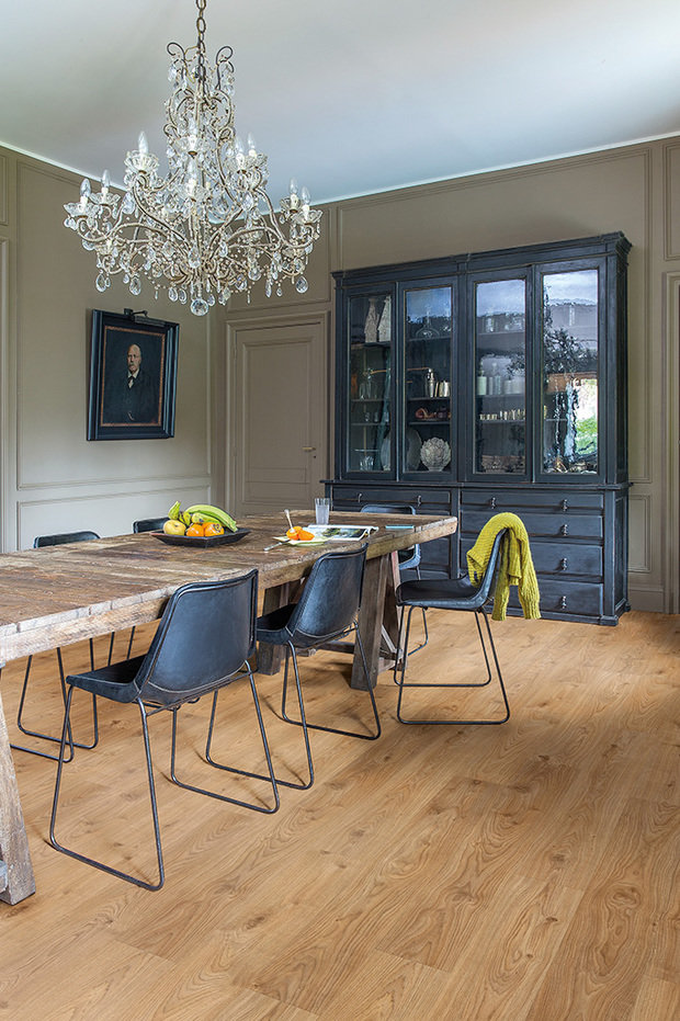 Фотография: Кухня и столовая в стиле Классический, Советы, Ремонт на практике, напольное покрытие, отделка пола, Quick Step, пвх-плитка – фото на INMYROOM