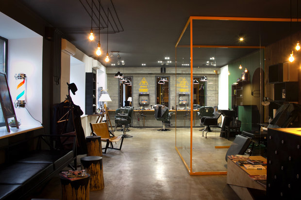Фото из портфолио Барбершоп BRBS – фотографии дизайна интерьеров на INMYROOM