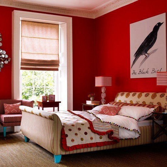 Фотография: Спальня в стиле Эклектика, Интерьер комнат, Цвет в интерьере, Красный – фото на INMYROOM