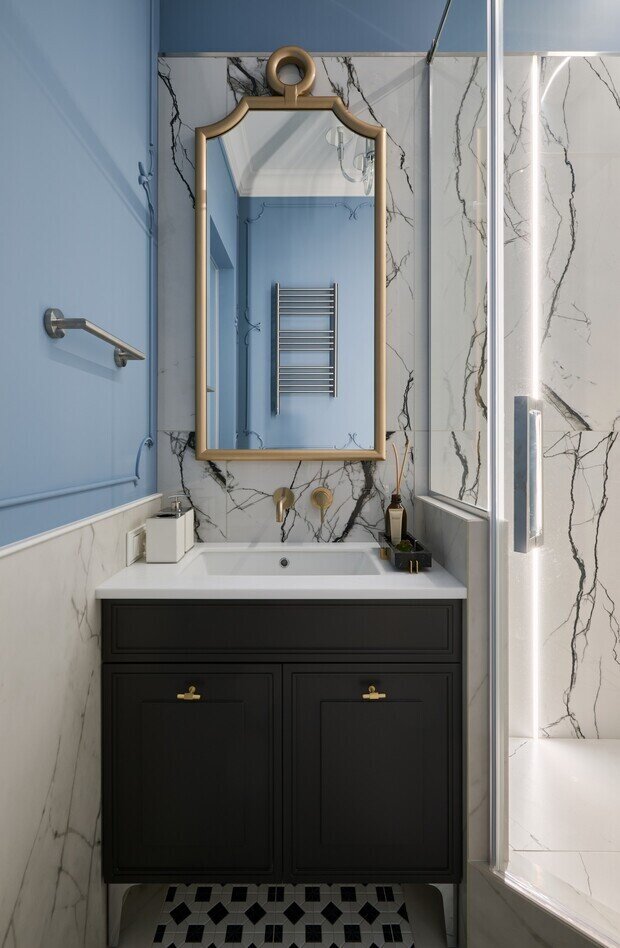 Фотография: Ванная в стиле Классический, Современный, Квартира, Проект дня, 3 комнаты, Более 90 метров, Эксклюзивные проекты, современный с элементами неоклассики, Новосибирская область, Кольцово – фото на INMYROOM