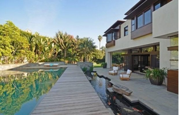 Фотография: Балкон, Терраса в стиле Прованс и Кантри, Современный, Дом, Дома и квартиры, Интерьеры звезд – фото на INMYROOM