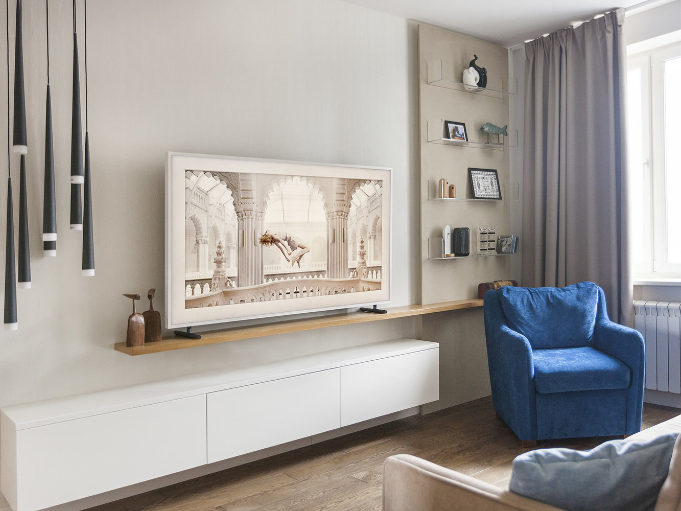 Фотография: Гостиная в стиле Современный, Квартира, Проект недели, Samsung, Виктория Золина, 1 комната, 40-60 метров, Монолитно-кирпичный – фото на INMYROOM Фотография: Гостиная в стиле Современный, Квартира, Проект недели, Samsung, Виктория Золина, 1 комната, 40-60 метров, Монолитно-кирпичный – фото на INMYROOM