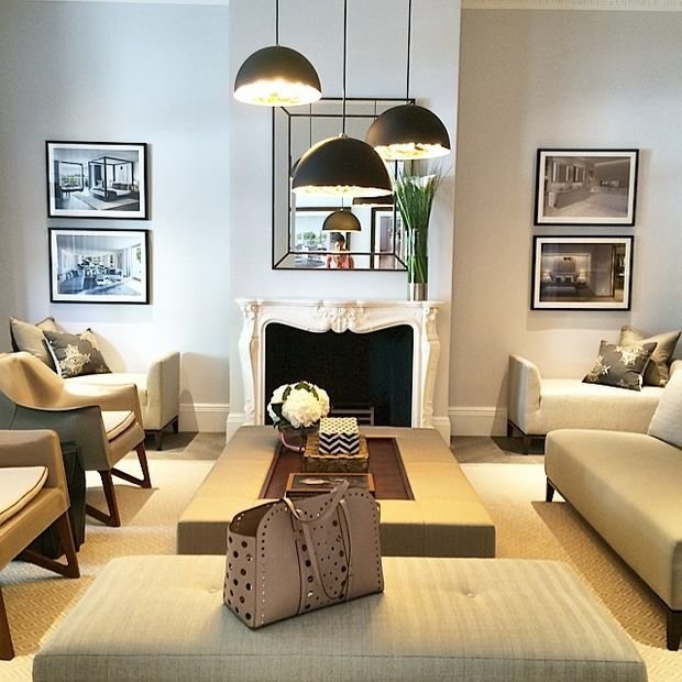 Фотография: Гостиная в стиле Классический, Декор интерьера, Квартира, Дом – фото на INMYROOM Фотография: Гостиная в стиле Классический, Декор интерьера, Квартира, Дом – фото на INMYROOM