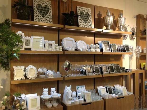 Фото из портфолио Салон-магазин в ТРЦ "GULLIVER" – фотографии дизайна интерьеров на INMYROOM