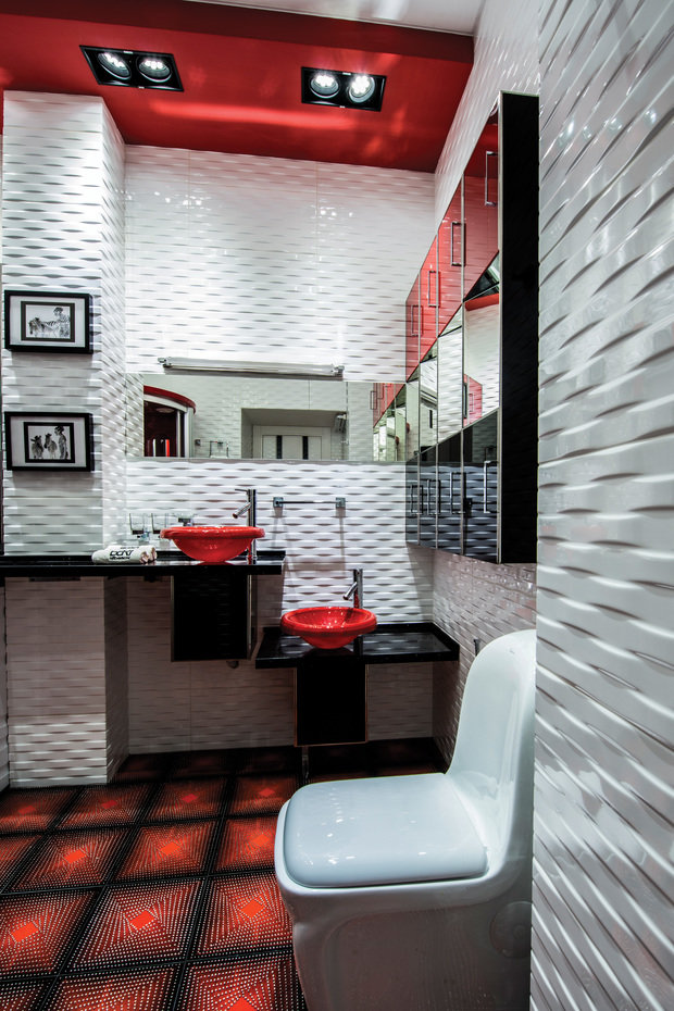 Фотография: Ванная в стиле Хай-тек, Квартира, Дома и квартиры, Интерьеры звезд, Проект недели, Москва – фото на INMYROOM