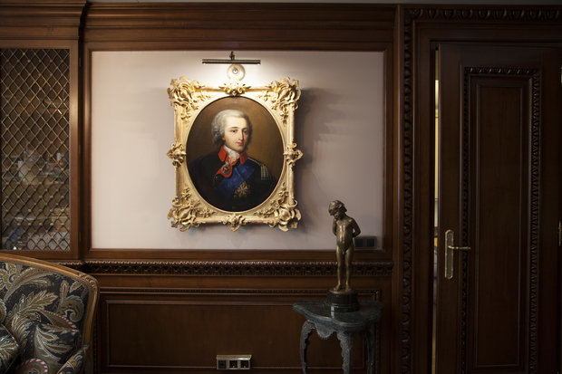 Фото из портфолио Шоу-рум итальянской фабрики Moletta – фотографии дизайна интерьеров на INMYROOM