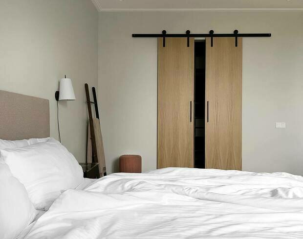 Фотография: Спальня в стиле Современный, Минимализм, INMYROOM TV – фото на INMYROOM