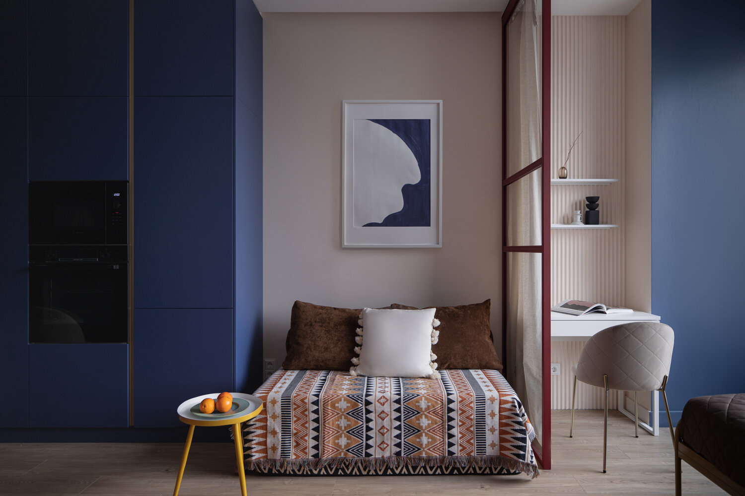 Фотография: Гостиная в стиле Современный, Малогабаритная квартира, Квартира, Студия, Проект недели, Москва, Монолитный дом, до 40 метров, Дарья Големинова – фото на INMYROOM Фотография: Гостиная в стиле Современный, Малогабаритная квартира, Квартира, Студия, Проект недели, Москва, Монолитный дом, до 40 метров, Дарья Големинова – фото на INMYROOM