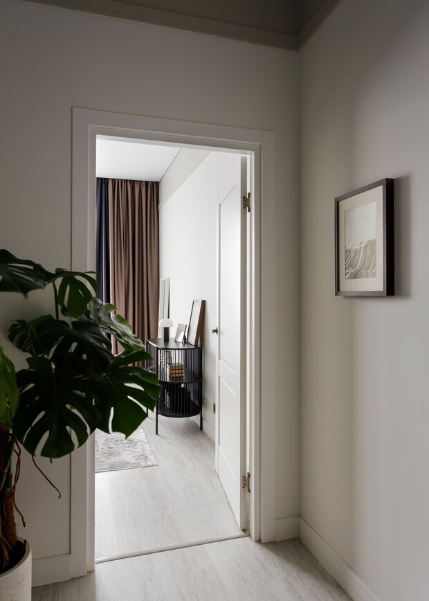 Фотография: Прихожая в стиле Современный, Квартира, Проект дня, Санкт-Петербург, 2 комнаты, 40-60 метров, Монолитно-кирпичный, минимализм с элементами современного дизайна, ЖК  «Парадный ансамбль», Анна Сидорцова – фото на INMYROOM