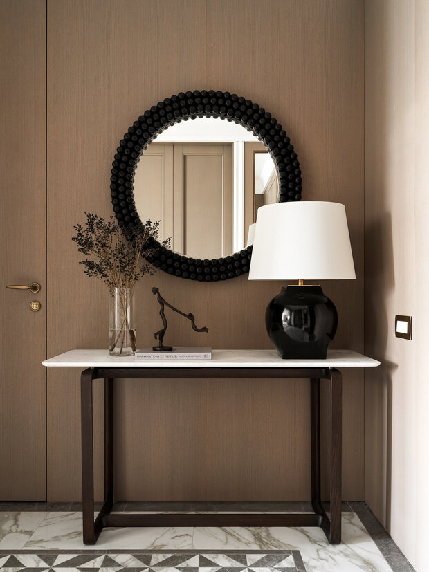 Фотография: Прихожая в стиле Современный, Квартира, Проект дня, Москва, 2 комнаты, 60-90 метров, Эксклюзивные проекты, минимализм с элементами современного дизайна, эклектика: парижский шик, Кирилл Шабанов – фото на INMYROOM