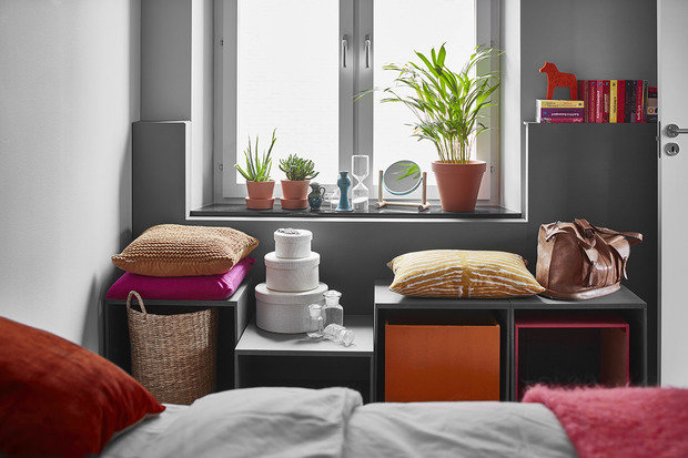 Фото из портфолио "Социальный дом": Трехкомнатная квартира в трех версиях – фотографии дизайна интерьеров на INMYROOM