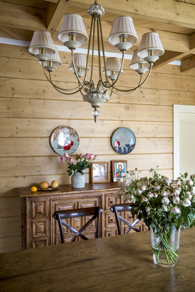 Фотография: Кухня и столовая в стиле Прованс и Кантри, Дом, EJ Victor, John Richard, Проект недели, Дача, Бежевый, Серый, Коричневый, Дом и дача, Илья Насонов, JITONA, Le Home, Екатерина Наседкина, Anko, Verona, LuceCrea, Аrt Сhalet, Sikkens, Le Porcellane, Florencelamp, Мobilier de Maison, Мастерская Дениса Васильева, dom-iz-brusa – фото на INMYROOM Фотография: Кухня и столовая в стиле Прованс и Кантри, Дом, EJ Victor, John Richard, Проект недели, Дача, Бежевый, Серый, Коричневый, Дом и дача, Илья Насонов, JITONA, Le Home, Екатерина Наседкина, Anko, Verona, LuceCrea, Аrt Сhalet, Sikkens, Le Porcellane, Florencelamp, Мobilier de Maison, Мастерская Дениса Васильева, dom-iz-brusa – фото на INMYROOM